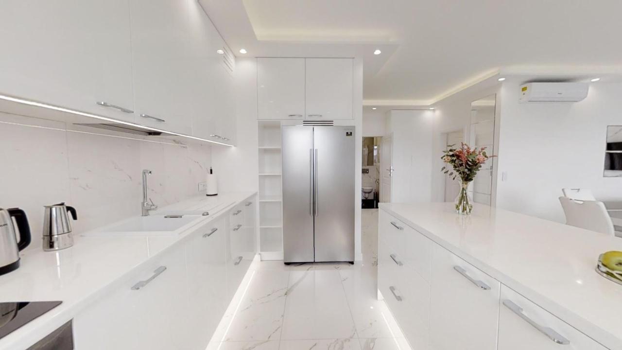 Apartment Karolkowa 28a - Luminous With Balcony By Renters Prestige Warsaw