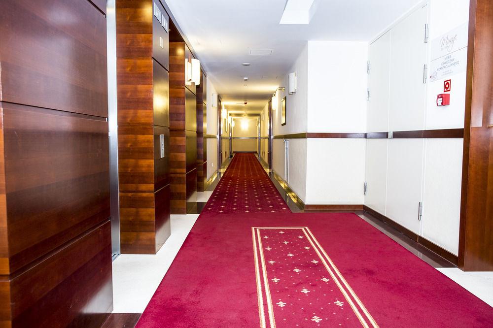 Exclusive Aparthotel 4*