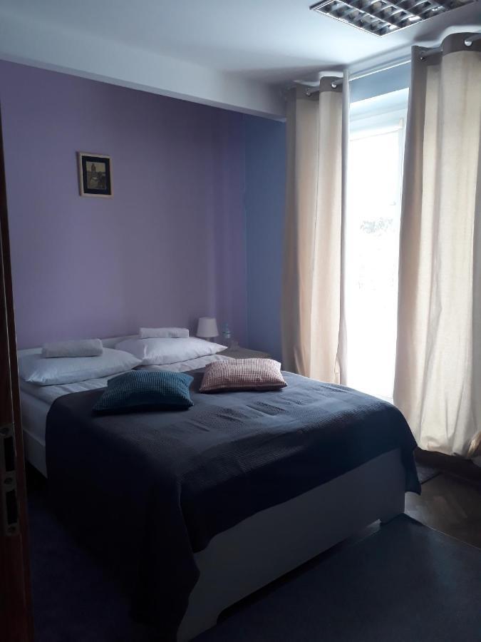 Gallery Bed & Breakfast Warsaw
