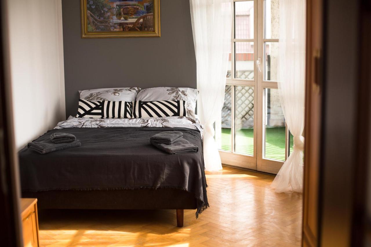 Inn V Warsaw