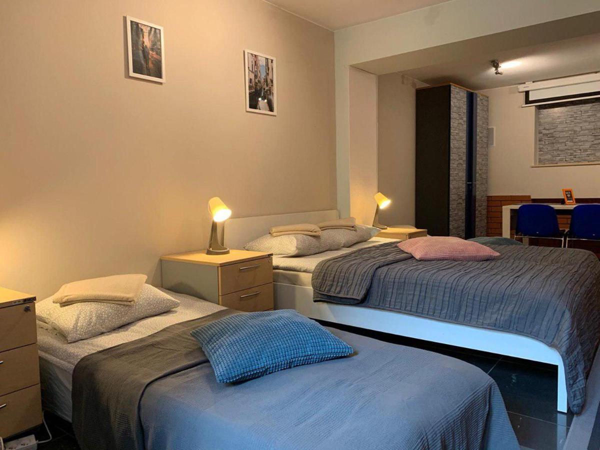 Gallery Bed & Breakfast Warsaw