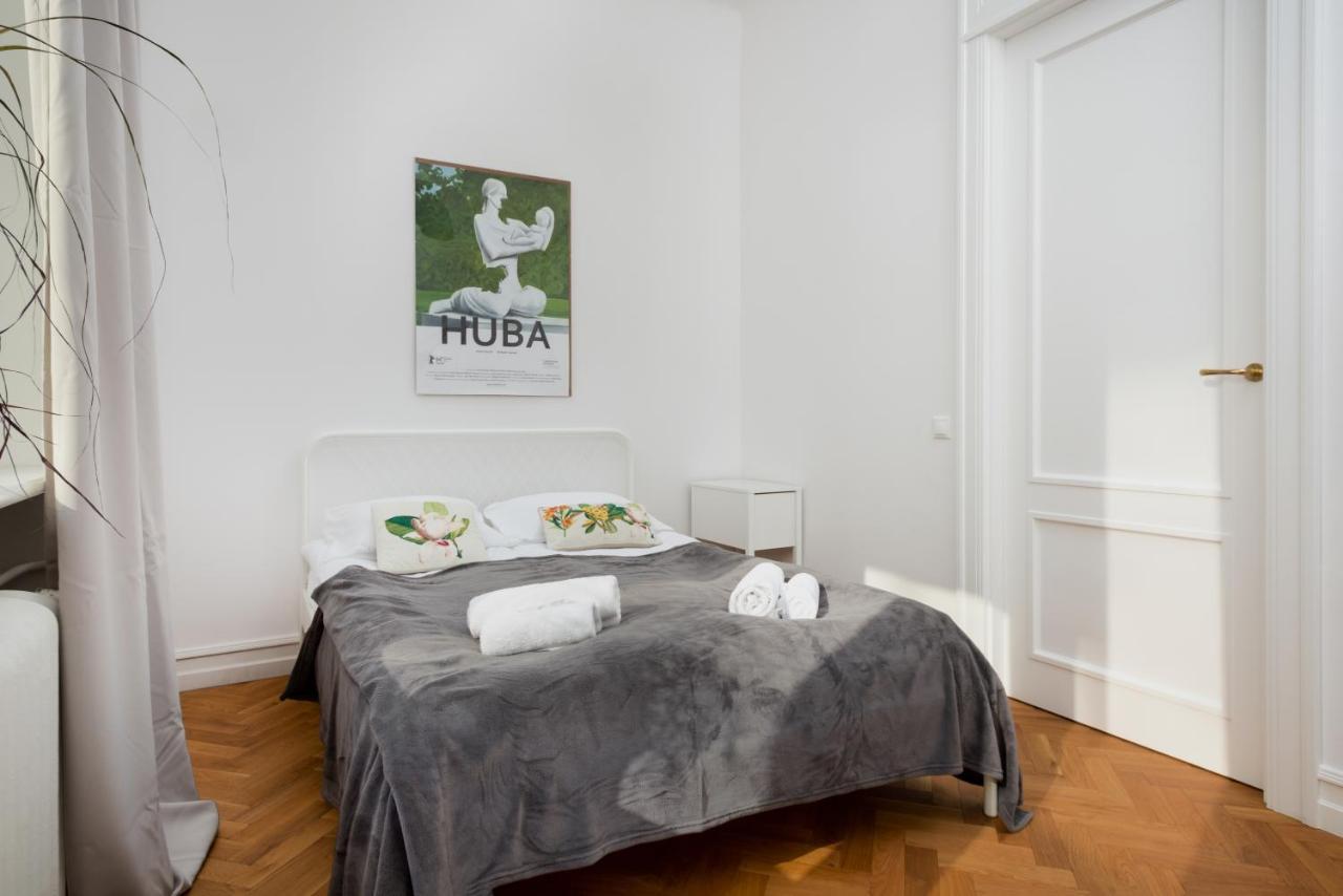 Hoza 35 By Homeprime Apartamento Varsóvia