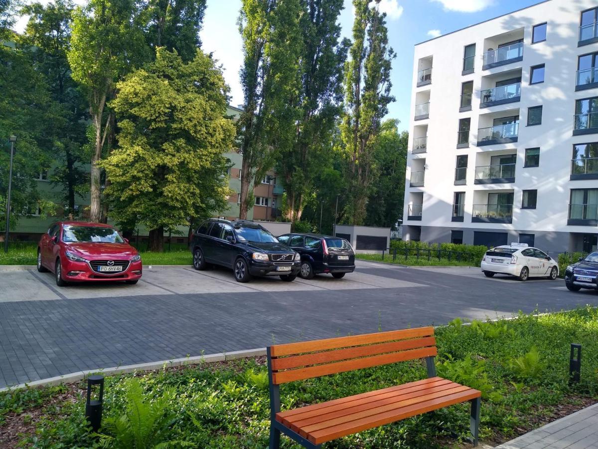 Modern Moldawska * Warsaw