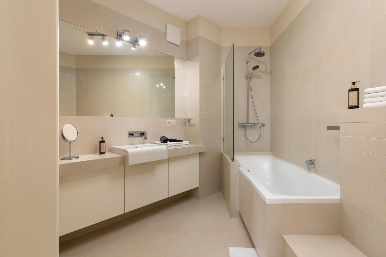 Apartment Slominskiego 5 Ii With Balcony By Renters *