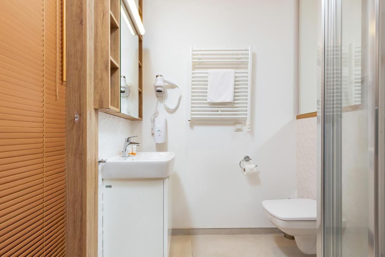 Wolska With Parking By Renters Apartment Warsaw