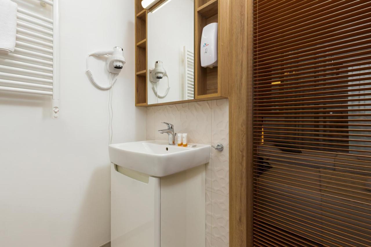 Apartment Wolska With Parking By Renters
