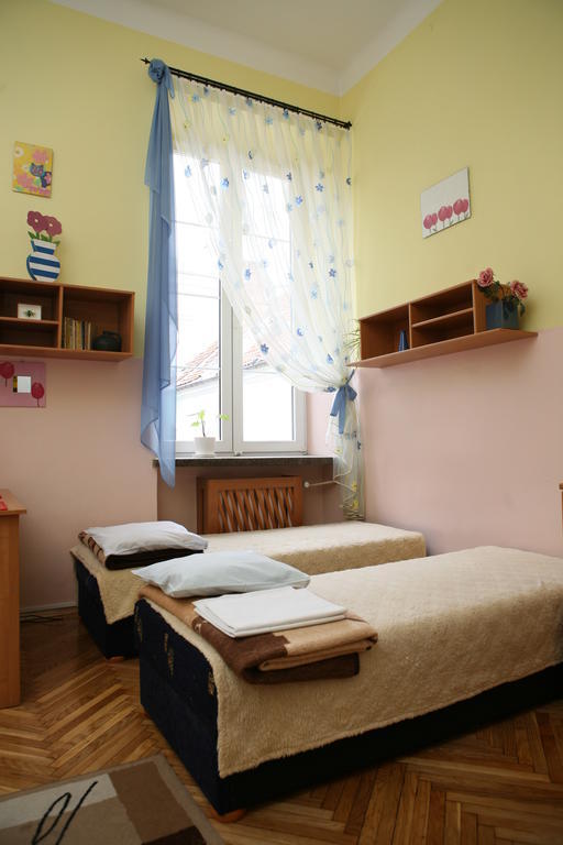 Hostel Cityhostel *