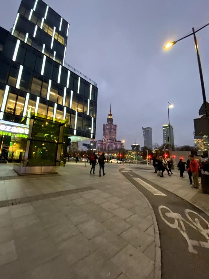 Leo * Warsaw