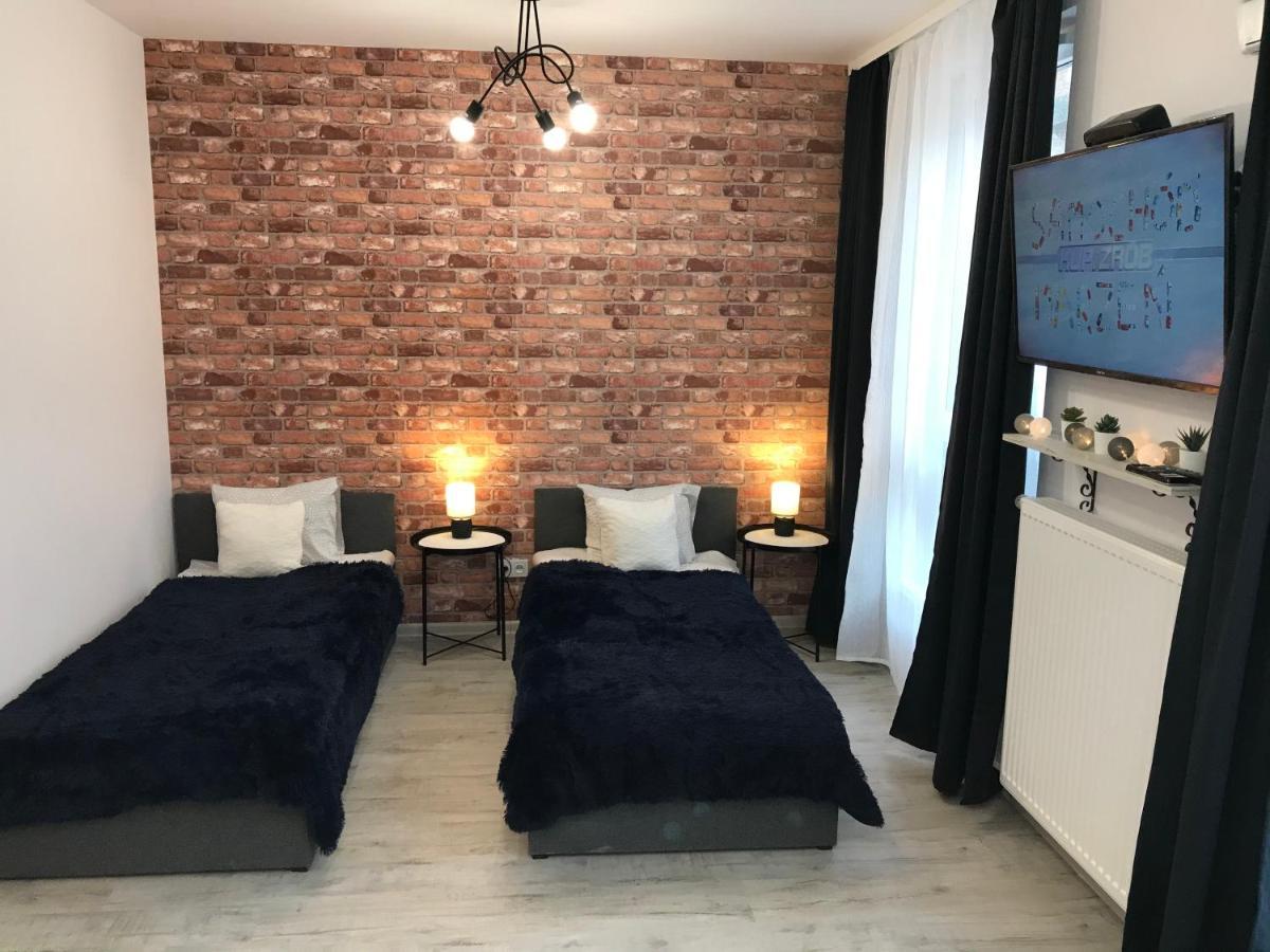 Apartament Brzeska 10