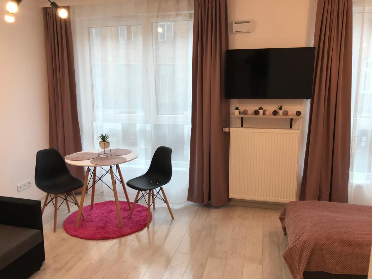 Apartament Brzeska 10 Warszawa