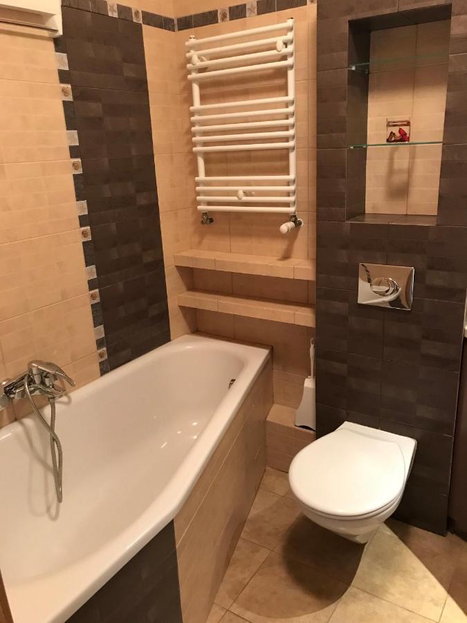 Apartament Lewandow *