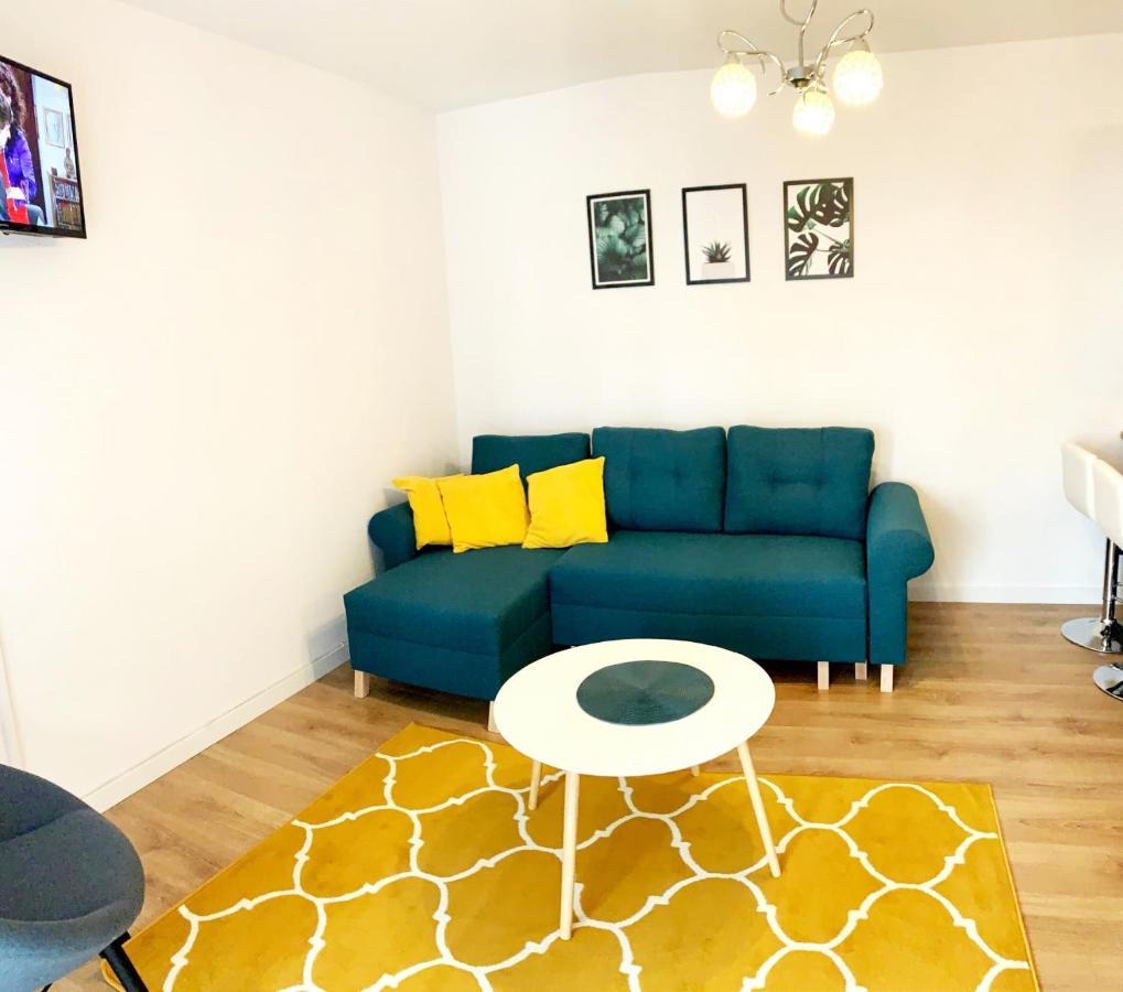 Wola 12b By Homeprime Apartamento Varsóvia