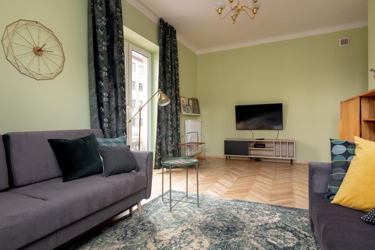 Apartamento Hala Mirowska Stylish Varsóvia