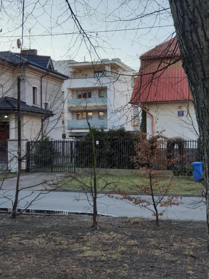 Apartment Park *
