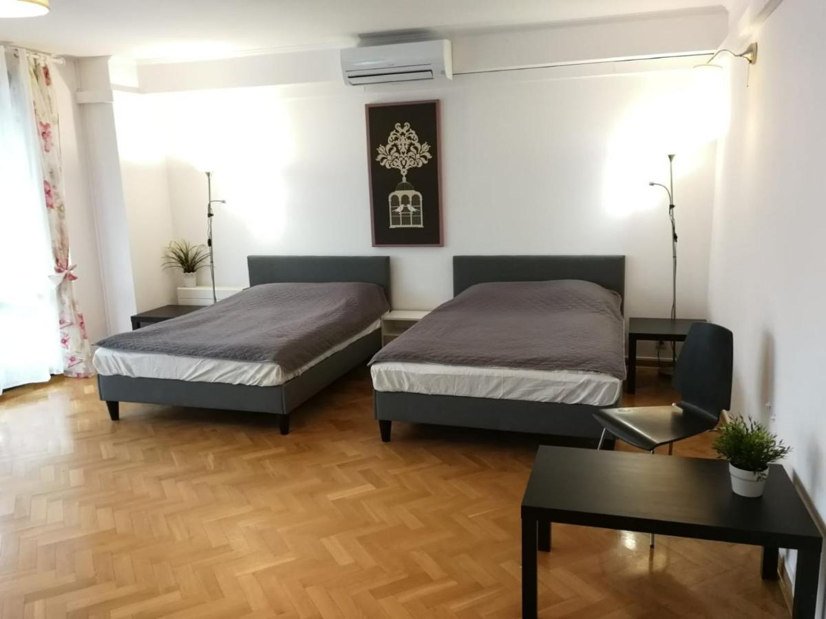 Center Warsaw - Apartmenty Jana Pawla II Apartment *