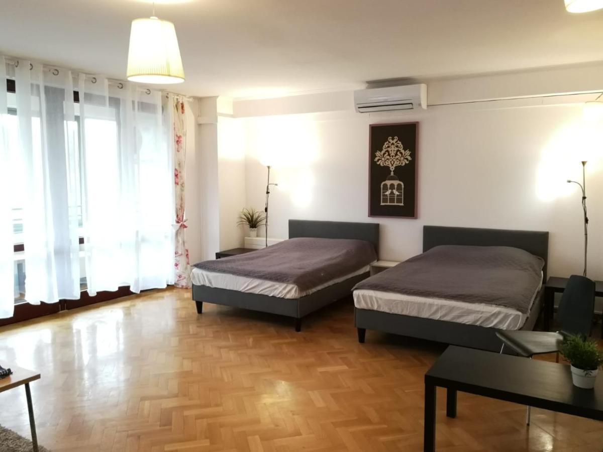 Center Warsaw - Apartmenty Jana Pawla II *