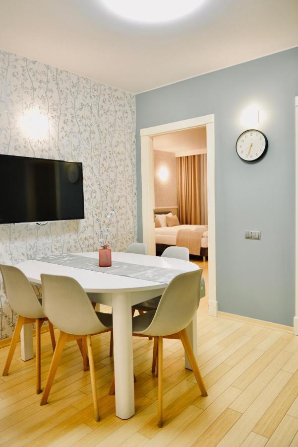 Jessapart- Babka Tower Apartment * Varsóvia