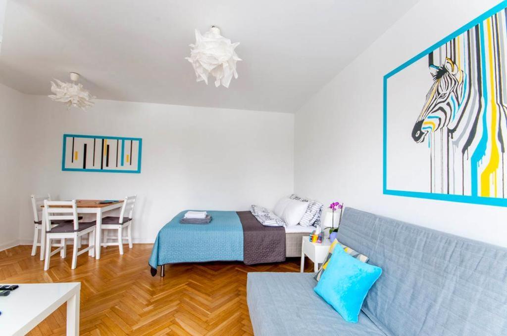 Center Warsaw- Smolna Apartment