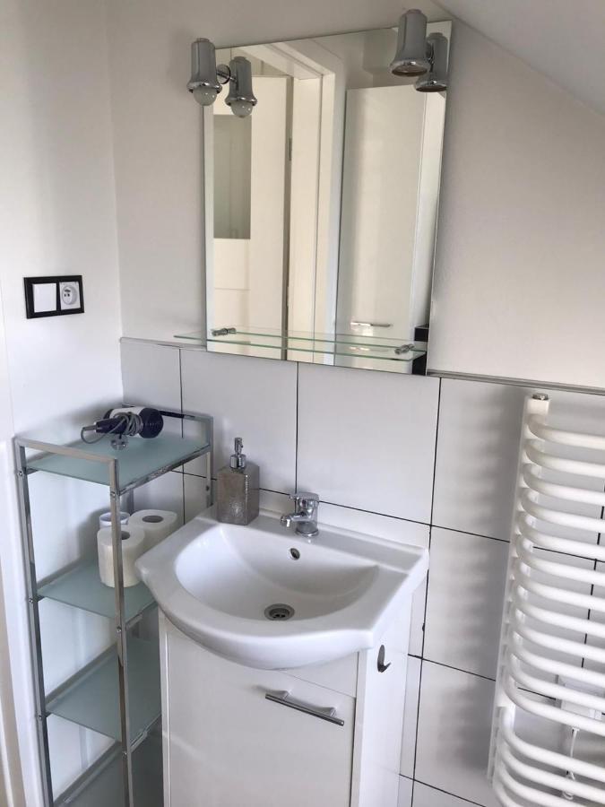 Bemowo Pokoje Homestay Warsaw