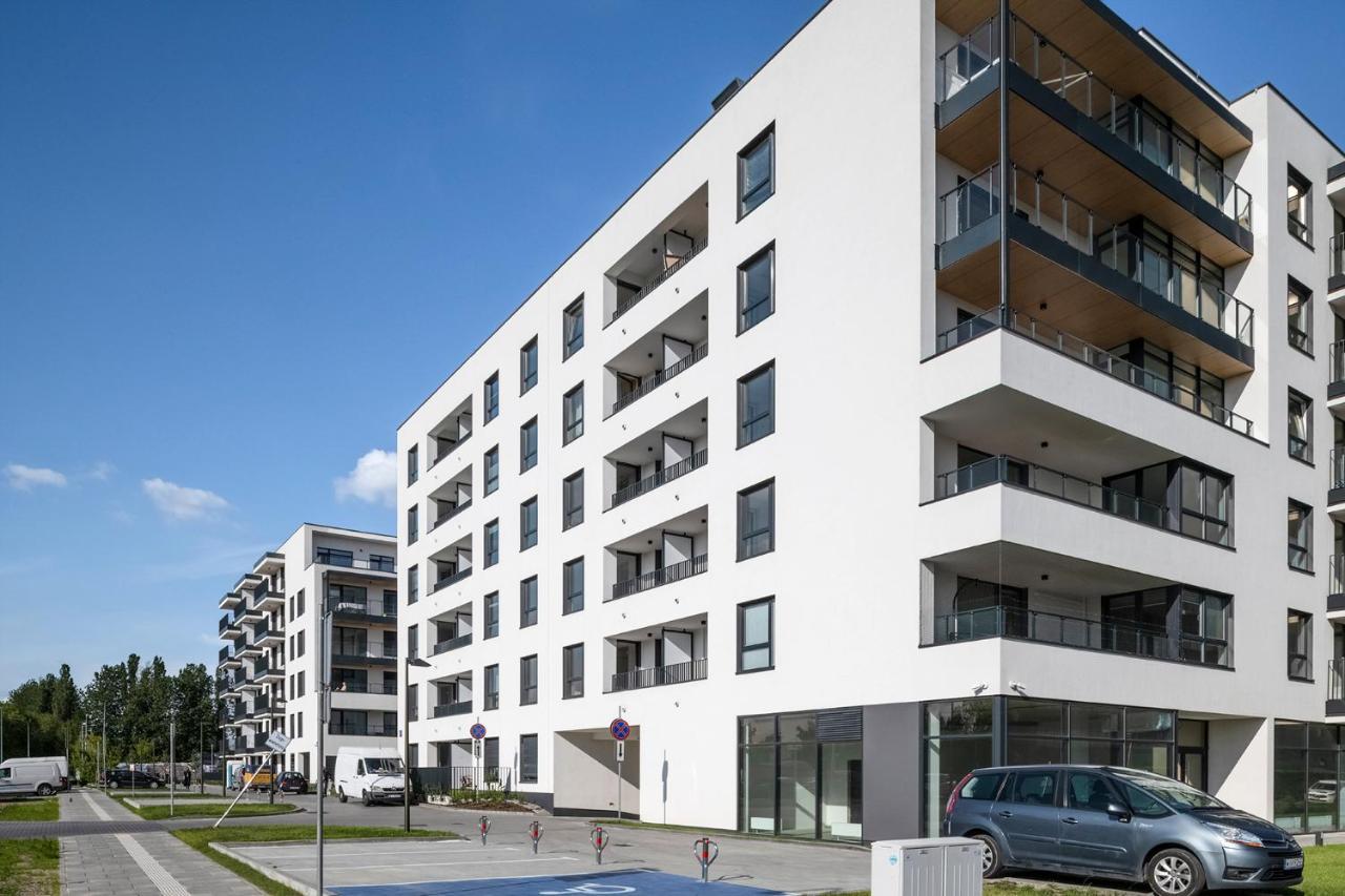 - Aparts Wlochy Apartment Warschau