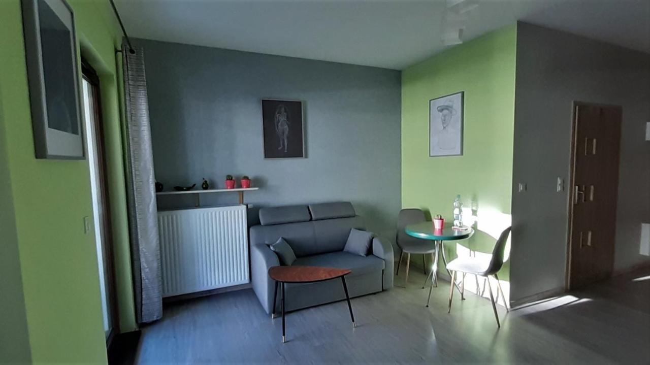 Wilanow With Free Parking Apartment