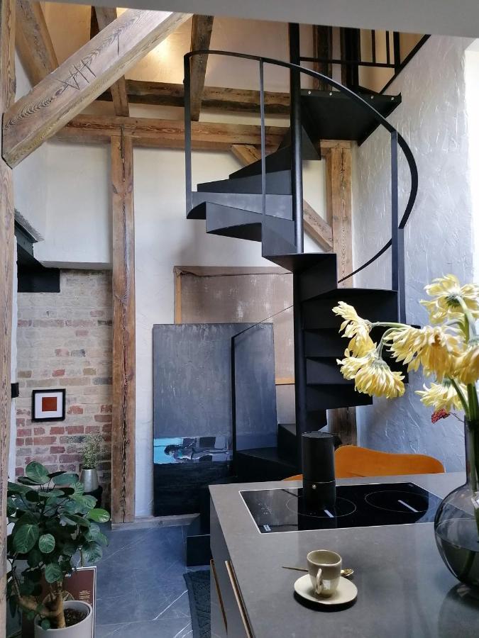 Mystictone - Loft In The Heart Of - Nowy Swiat Roomtones