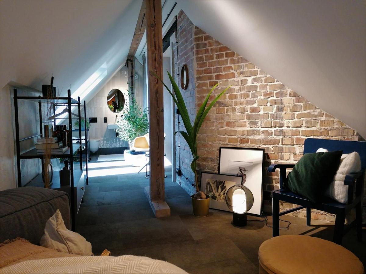 Mystictone - Loft In The Heart Of - Nowy Swiat Roomtones Warsaw