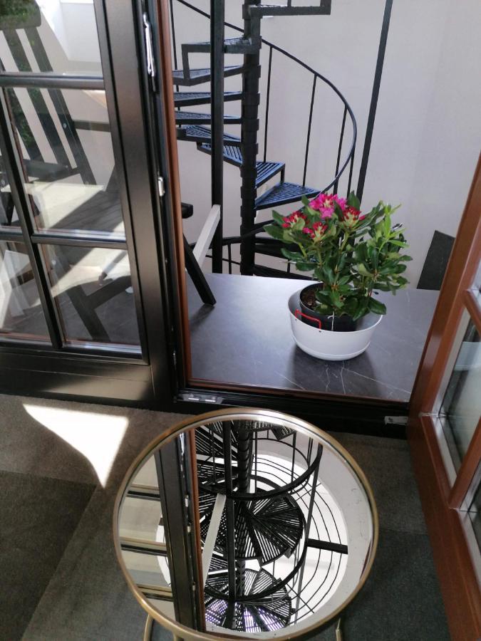 Mystictone - Loft In The Heart Of - Nowy Swiat Roomtones
