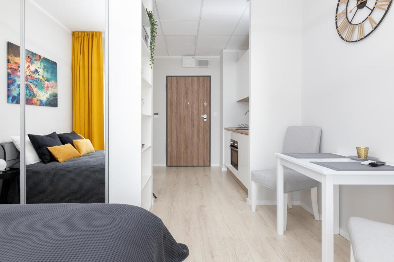 Apartment Yellow Sunset Studio *