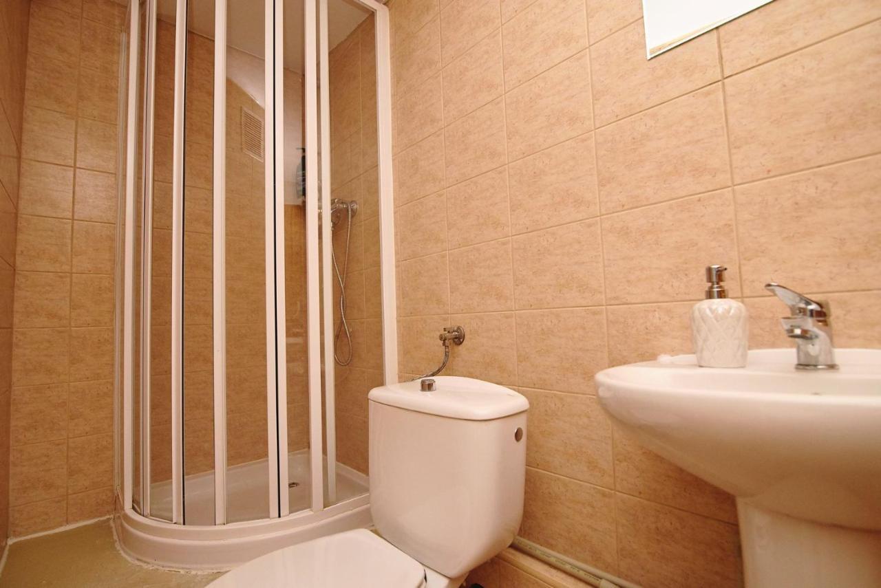 Apartamento Regem Warynskiego *