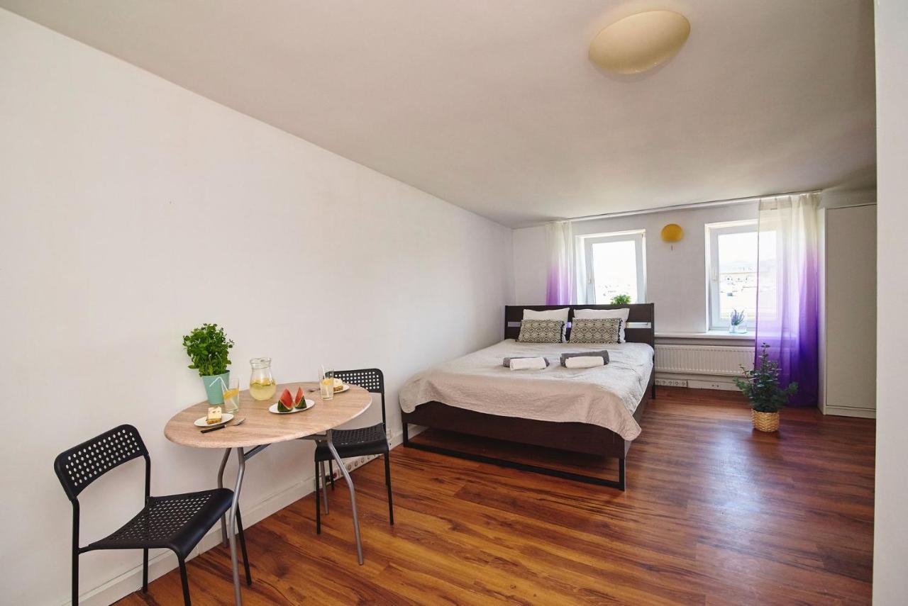 Apartamento Regem Warynskiego