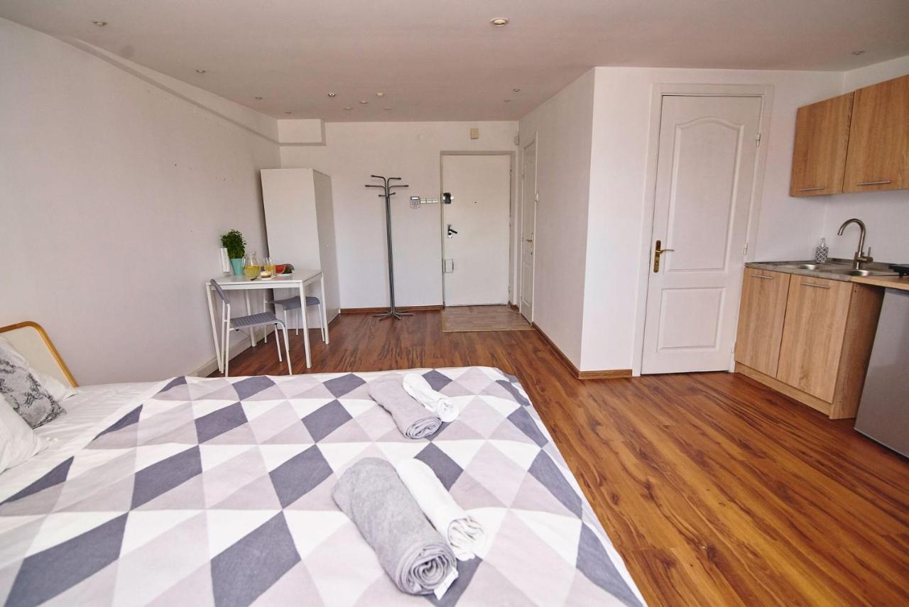Regem Warynskiego Apartamento Varsóvia