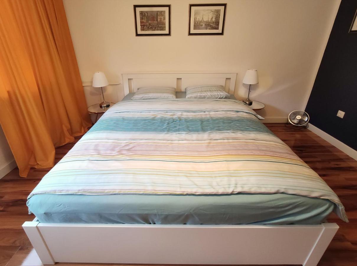 Comfortable Old Town/new Apartment *