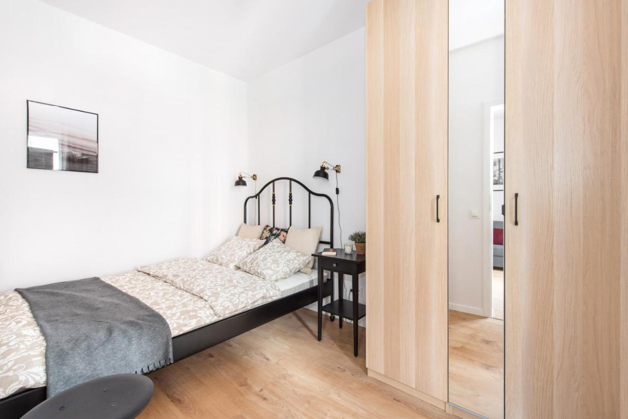 Superapart Stalowa 39 Modern Unit With Kitchen & Wifi * Warsaw