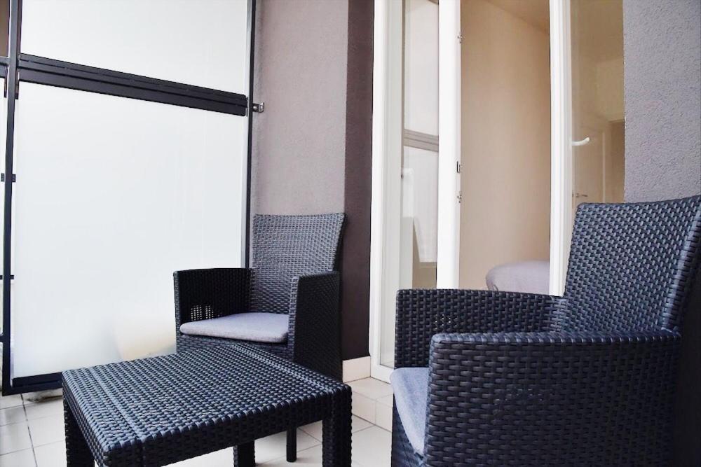 Apartament Lekka Apartment *
