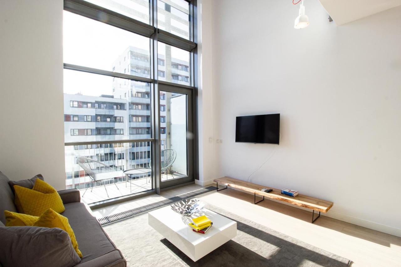 Apartment Qbik Loft Modern Warsaw