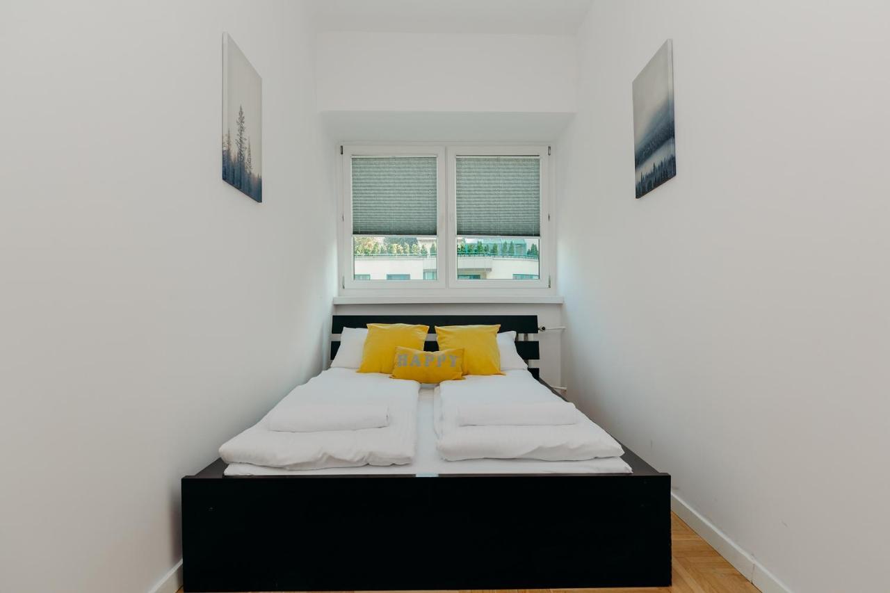 Shortstaypoland Grzybowska Apartament *