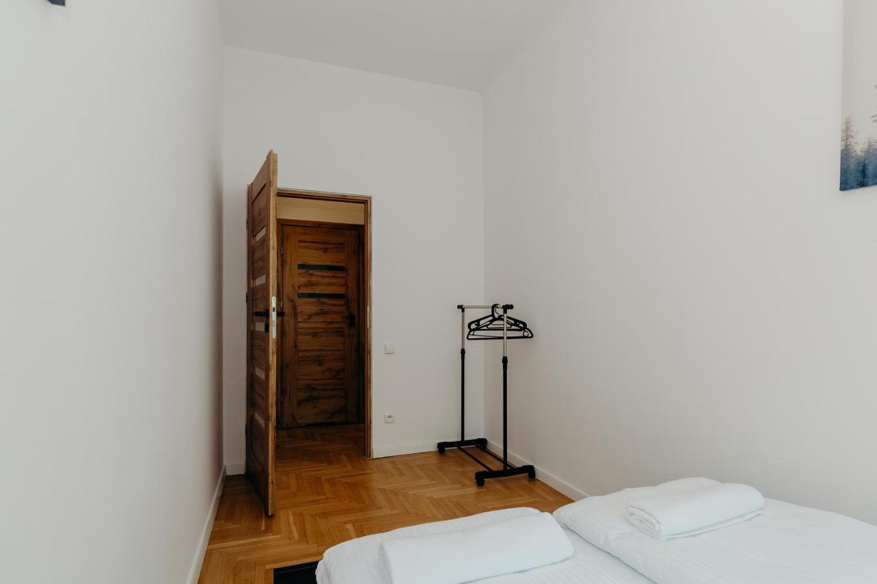 Shortstaypoland Grzybowska * Warszawa
