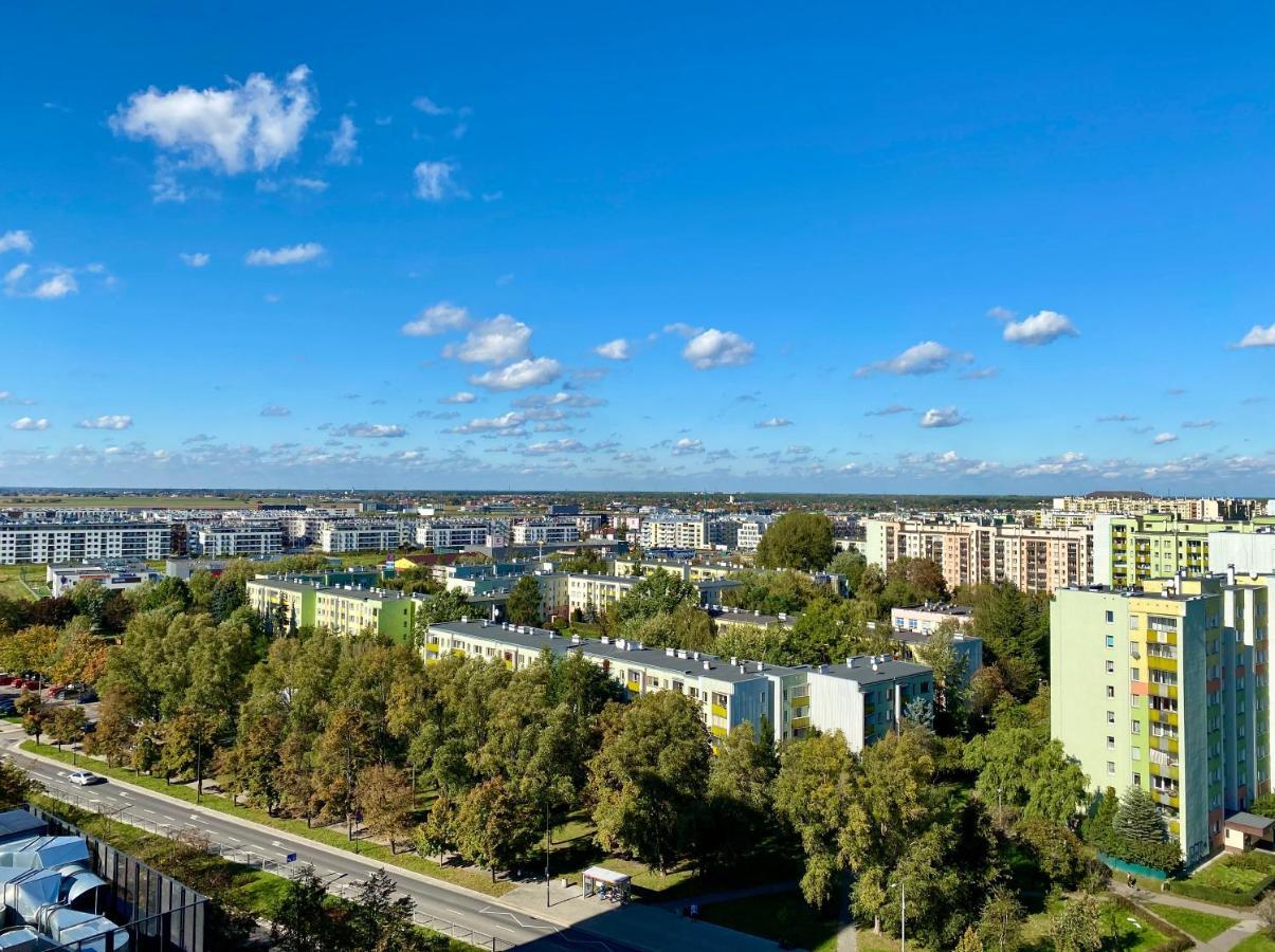 Apartment Panoramic View West Warsaw