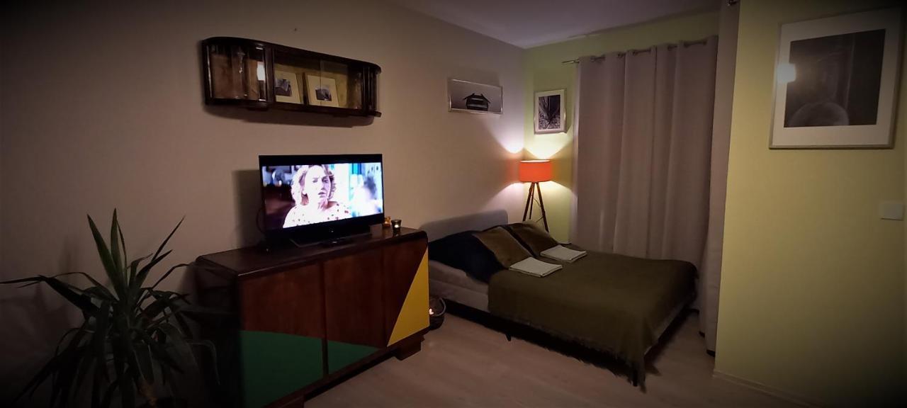 Apartment Wilanow With Free Parking