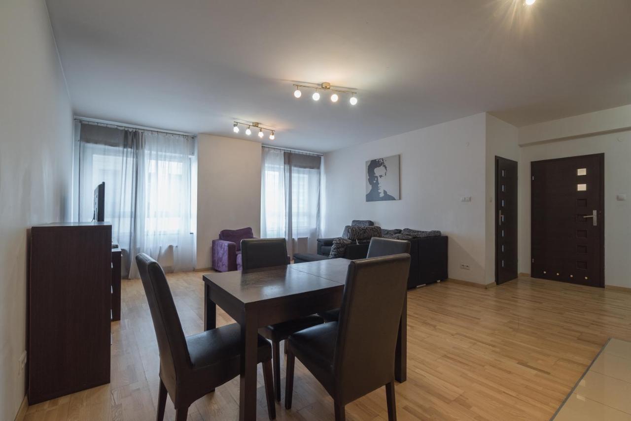 Platinum Towers Khách sạn hẻo lánh Warsaw