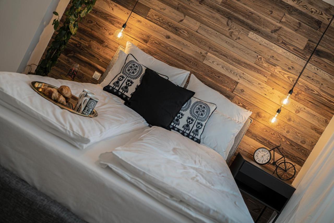 Folk By Anne & Apartament