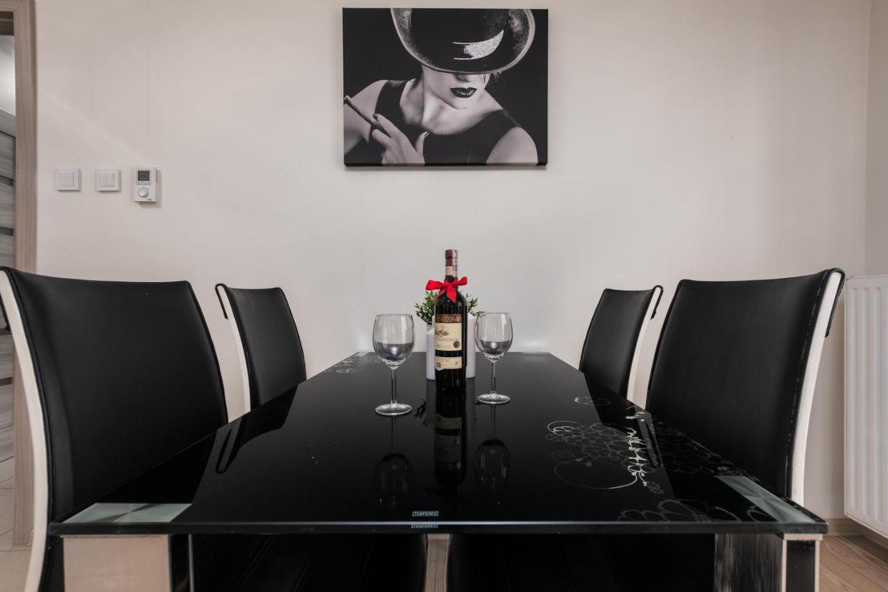 Al Krakowska 291a By Homeprime Apartment Warschau
