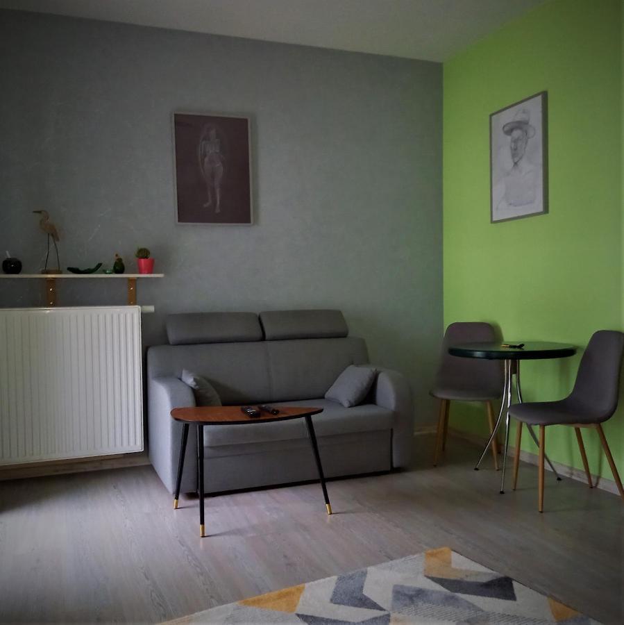 Wilanow With Free Parking Apartment *