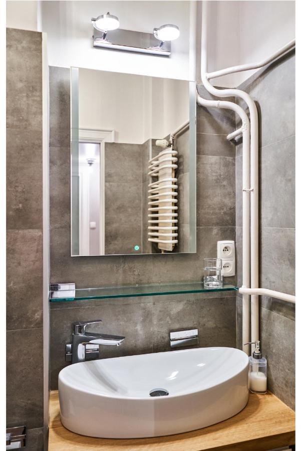 Apartment Kredytowa Warsaw