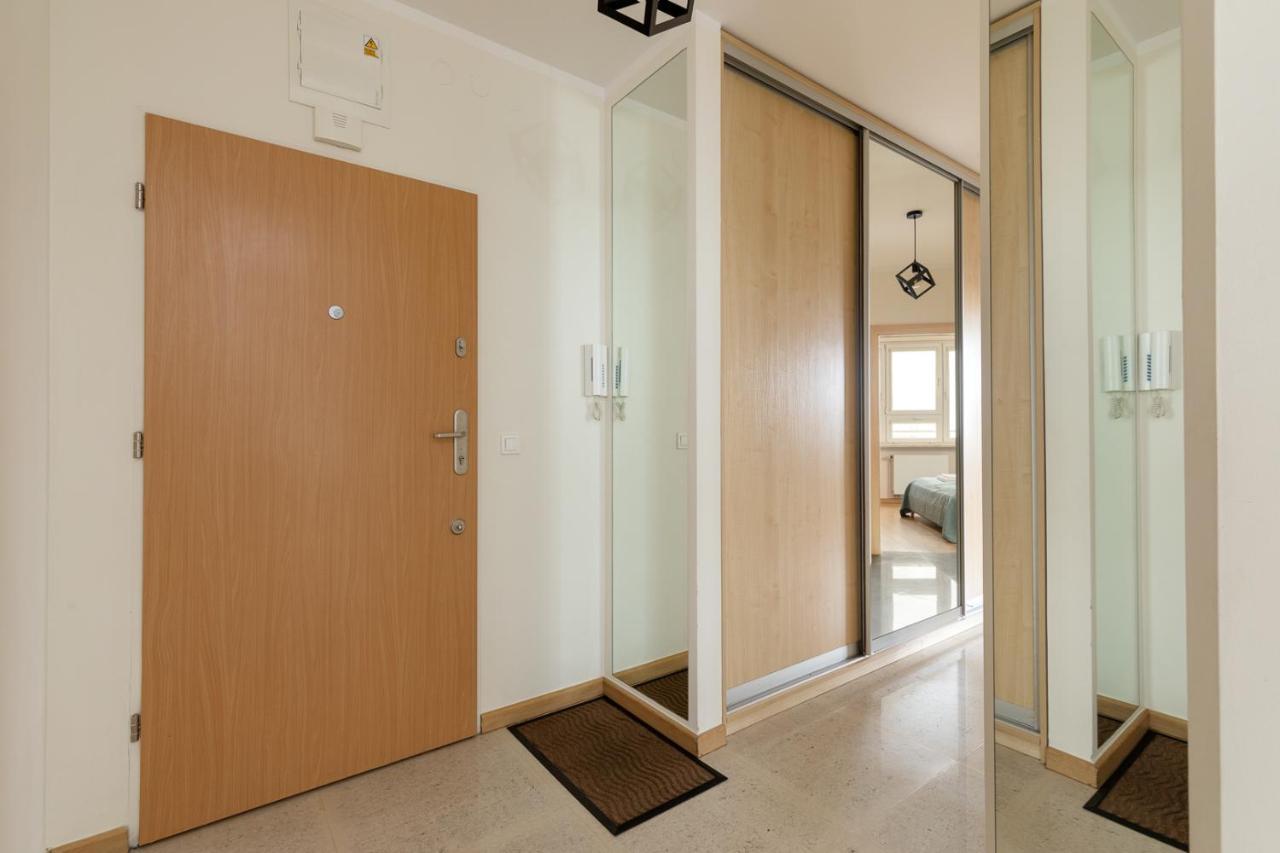 Slominskiego 5 Ii With Balcony By Renters Apartment *