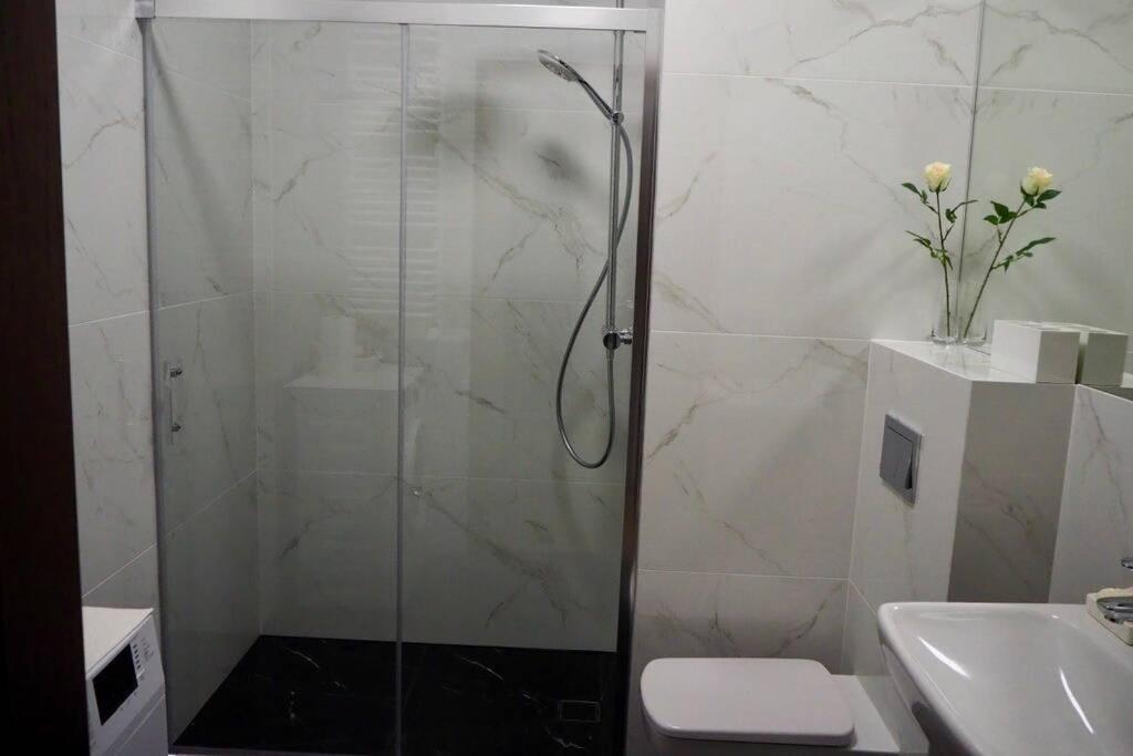 Nr 1 Close To Medicover And Paley Institute * Warsaw