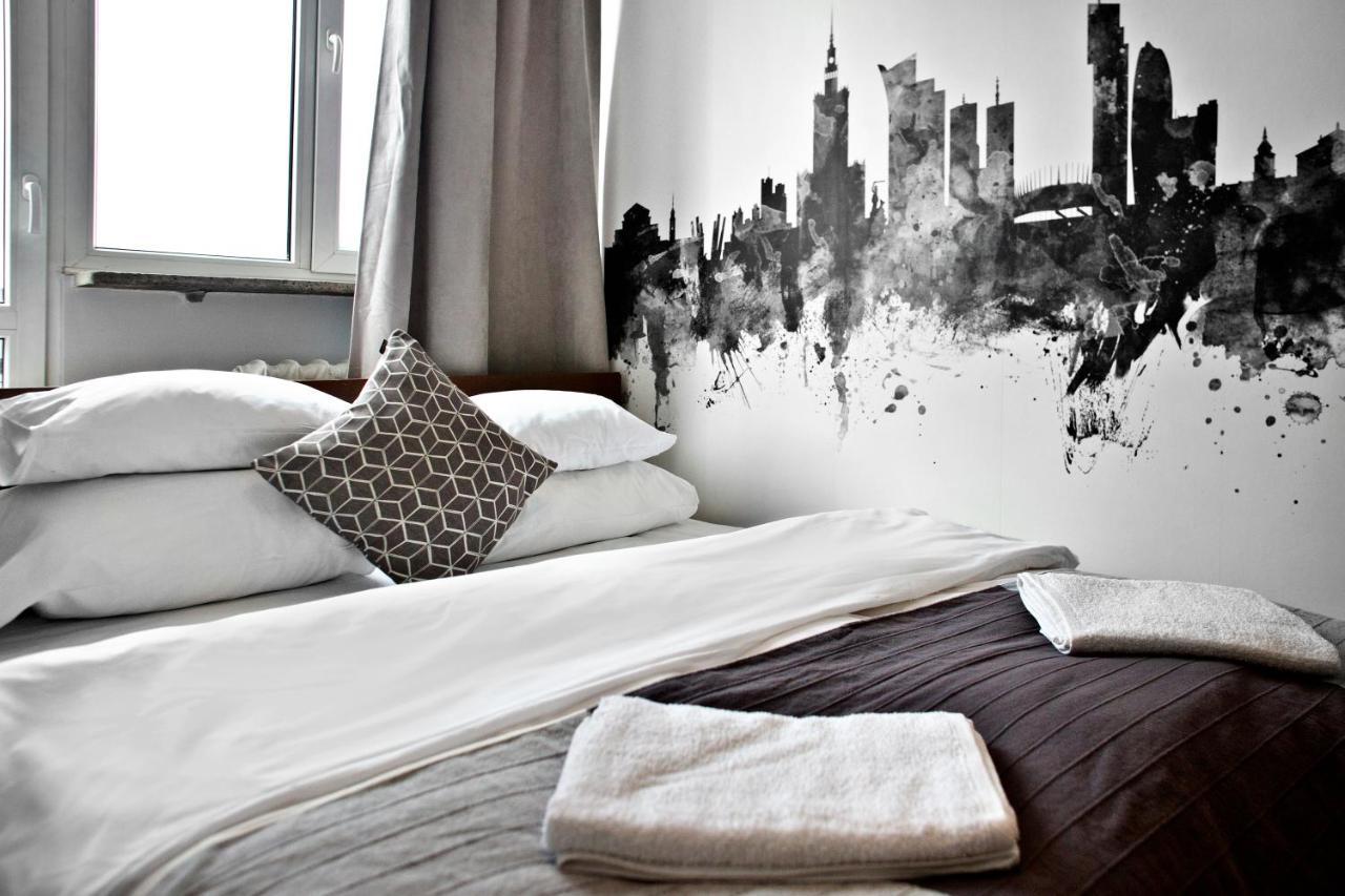 Hala Mirowska Apartment Warsaw