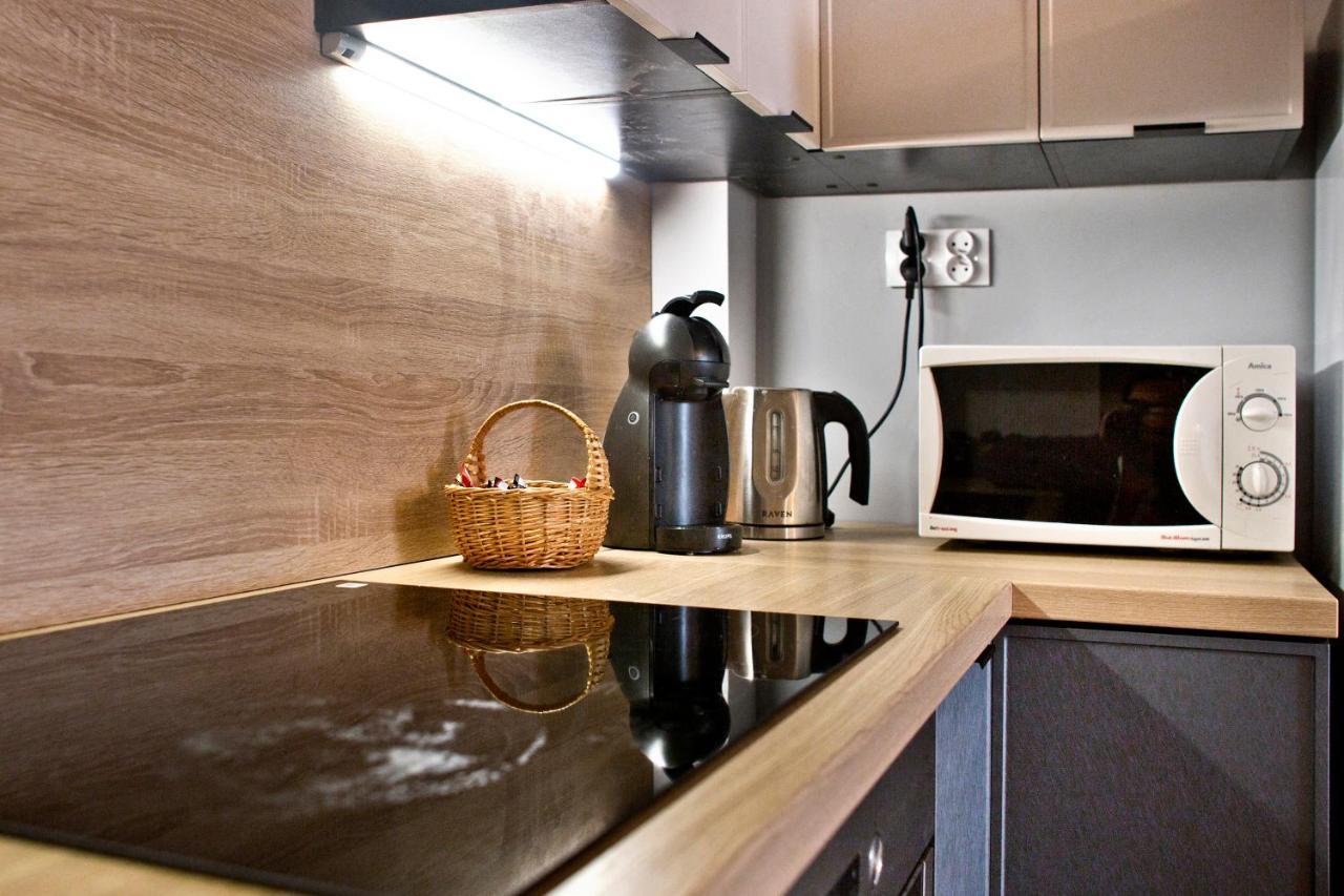 Hala Mirowska Apartment Warsaw