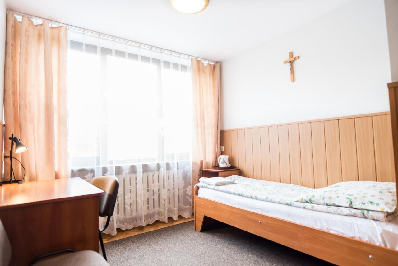 Dobre Miejsce Dom Rekolekcyjny 2* Warsaw